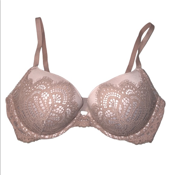 Victoria's Secret Other - Victoria Secrets push up bra